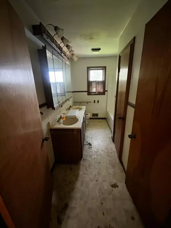 Ionia, MI 48846,2801 N State Road