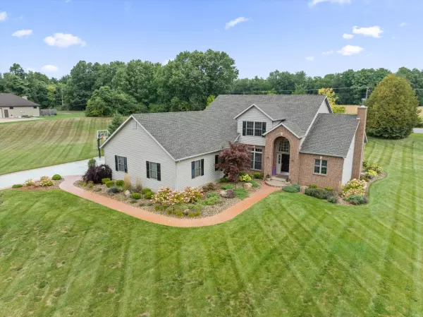 Edwardsburg, MI 49112,66082 Blackberry