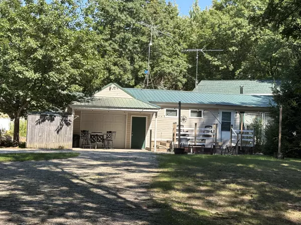 Mears, MI 49436,7502 Tolliver Street