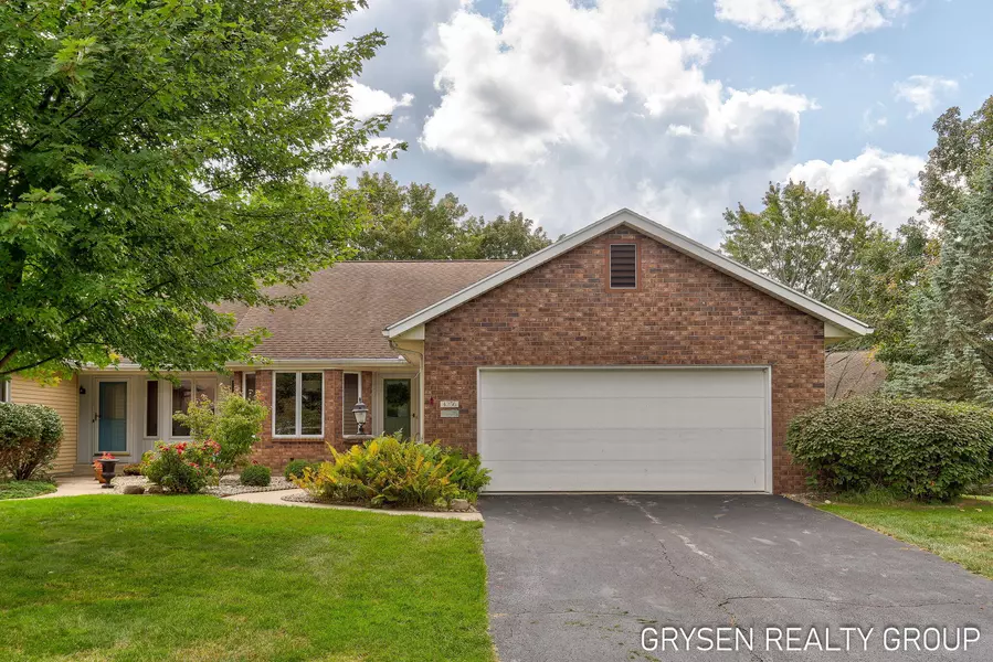 4256 Redbush SW Drive, Grandville, MI 49418