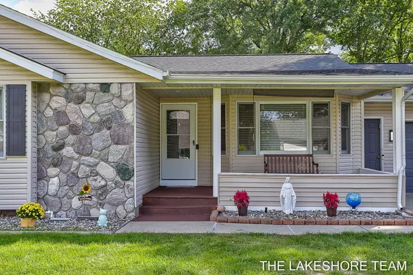 Holland, MI 49424,2496 Oak Forest Drive