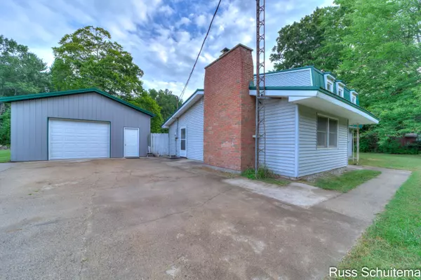 Twin Lake, MI 49457,1880 E Michillinda Road