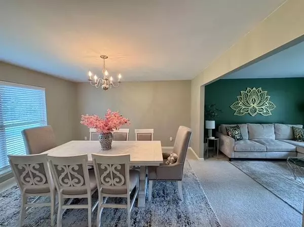 Ann Arbor, MI 48108,6030 Vineyard Avenue