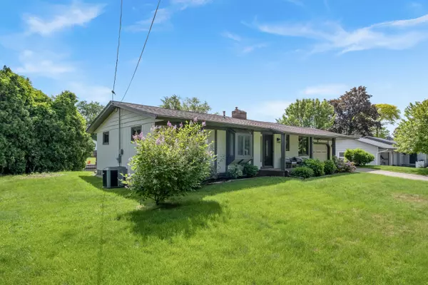 Spring Lake, MI 49456,17882 Channel View Drive