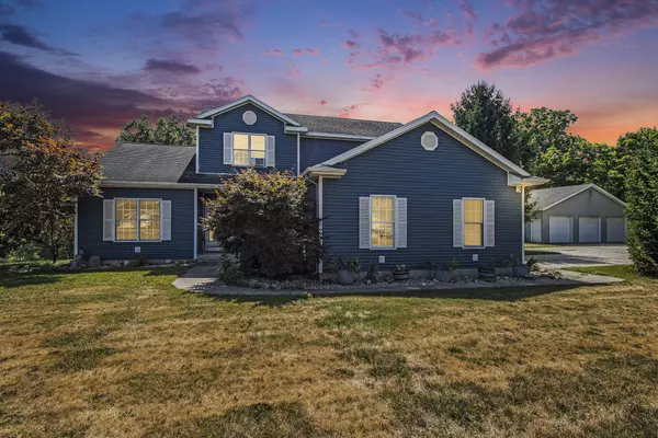 Edwardsburg, MI 49112,69154 Elkhart Road