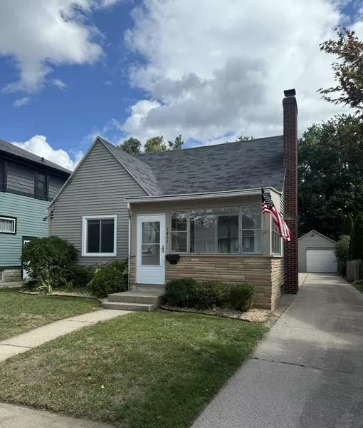 1438 Garfield NW Avenue, Grand Rapids, MI 49504
