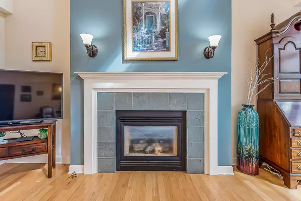 Ann Arbor, MI 48105,827 Asa Gray Drive #457