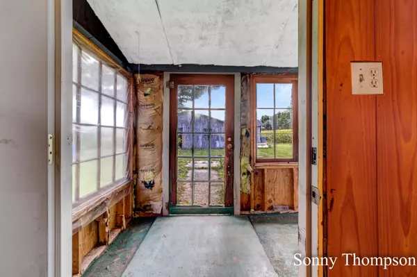 Belding, MI 48809,10151 Button Road