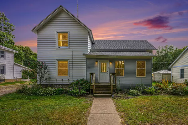 320 E Orchard Street, Delton, MI 49046
