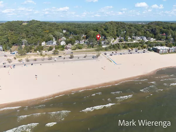 Grand Haven, MI 49417,1144 S Harbor Drive