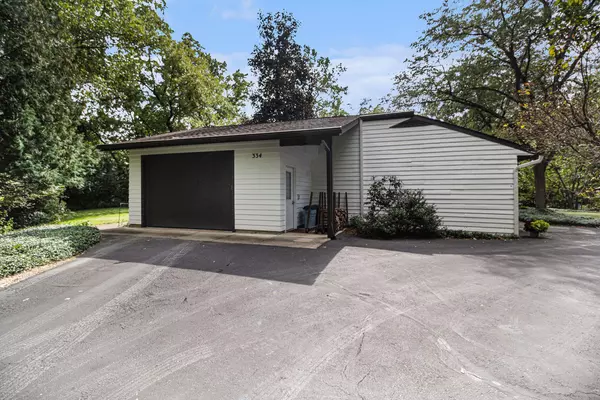 Ann Arbor, MI 48105,334 Sumac Lane