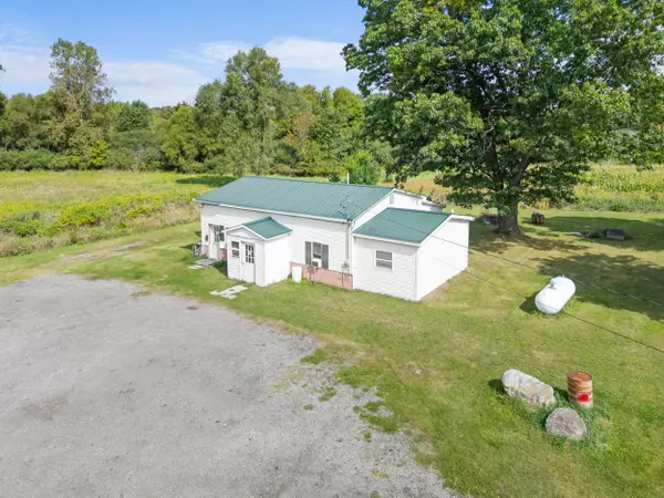 4058 Hudson Road, Osseo, MI 49266
