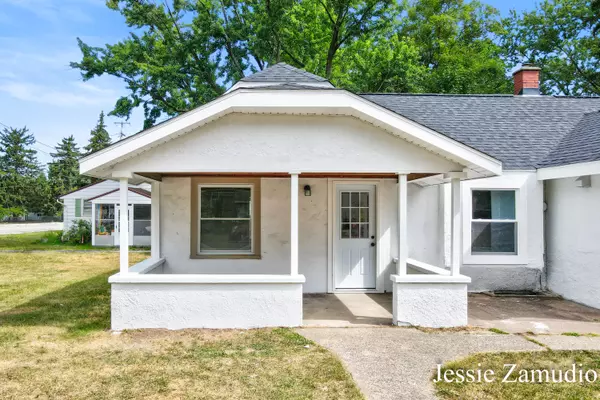 Grand Rapids, MI 49505,2202 Fuller NE Avenue