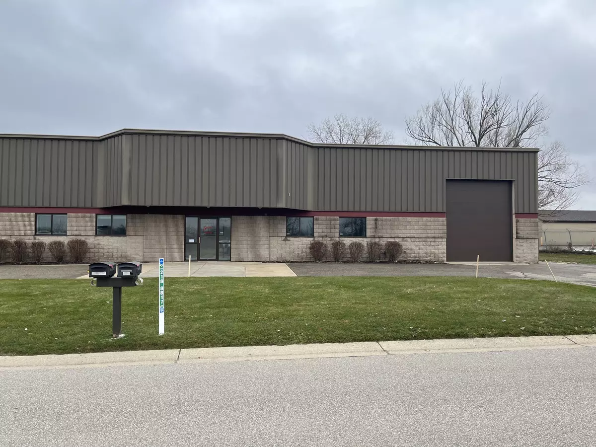 Holland, MI 49423,38 Veterans Drive #10
