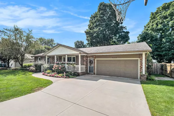 Jenison, MI 49428,8103 Birchwood Avenue