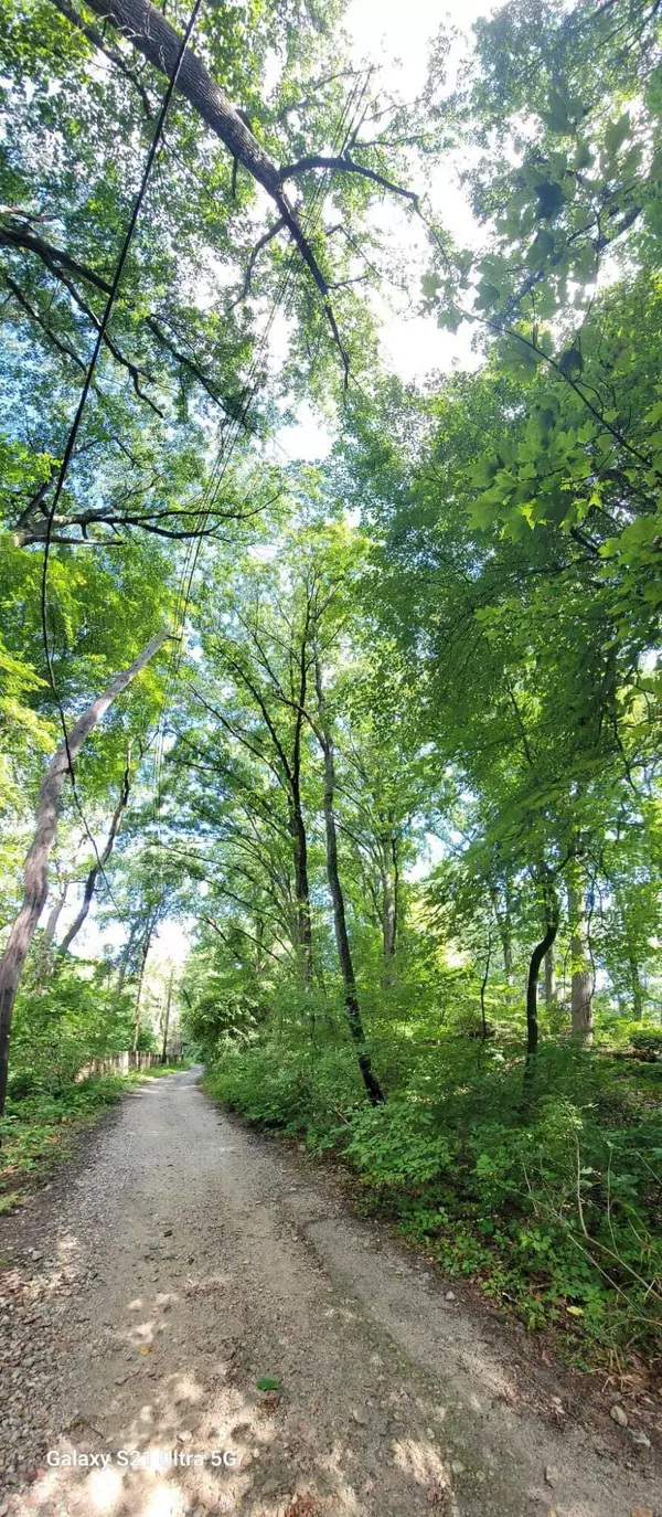 New Buffalo, MI 49117,19343 Ravine Drive