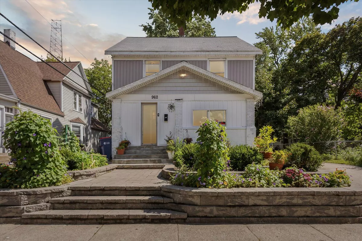 Grand Rapids, MI 49503,962 sheridan SW Avenue