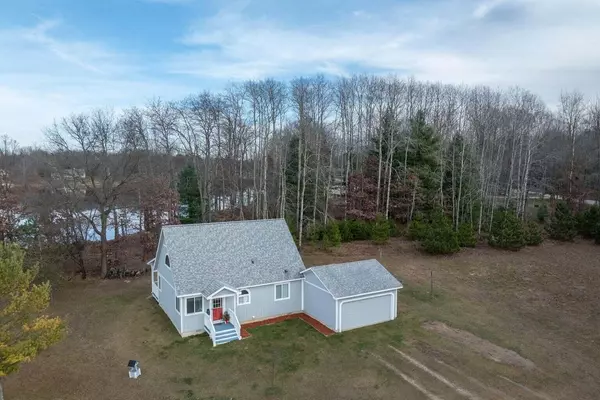 Stanwood, MI 49346,9996 Fawn Lake Drive