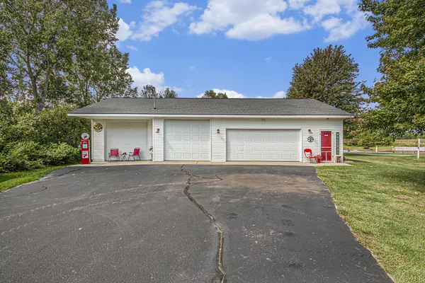Hudsonville, MI 49426,9293 76th Avenue