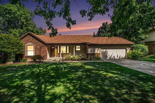 Grand Rapids, MI 49506,1740 Ridgemoor SE Drive