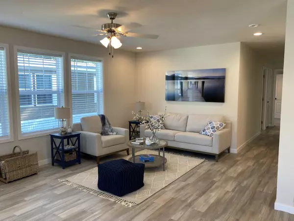 Portage, MI 49002,7117 White Oak Circle