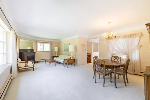 Grosse Ile, MI 48138,9205 Bellevue Road