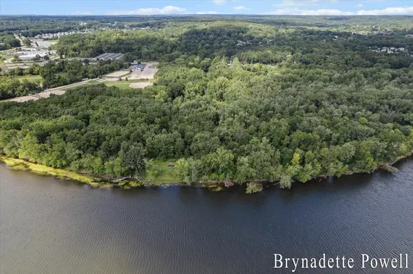 Belmont, MI 49306,5788 W River Road