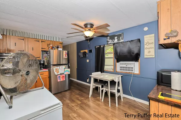Spring Lake, MI 49456,17438 Yorkton Drive