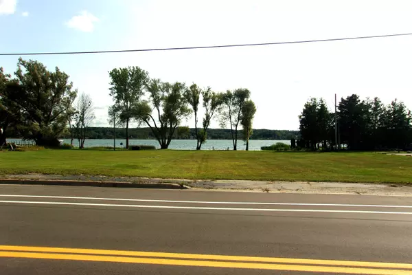 Onekama, MI 49675,4990 Main Street