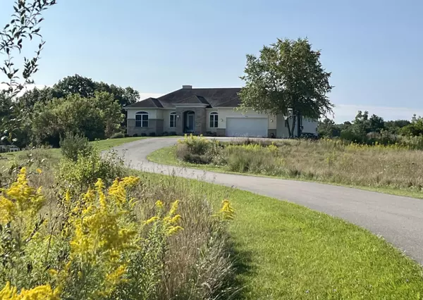 Ada, MI 49301,8866 Cascade SE Road