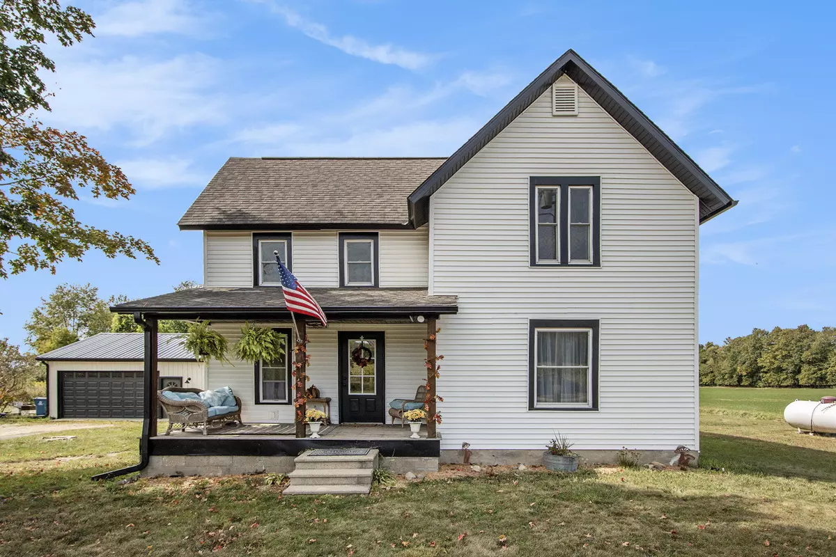 Allegan, MI 49010,484 28th Street