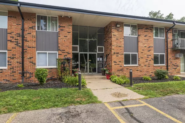 616 Lynn Ave #30, Kalamazoo, MI 49008