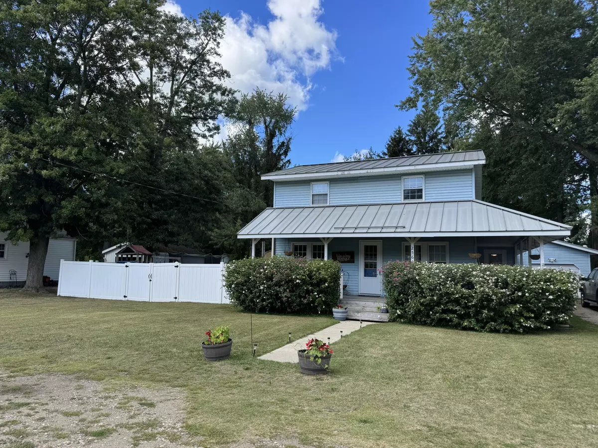 Niles, MI 49120,2561 Lake Shore Drive