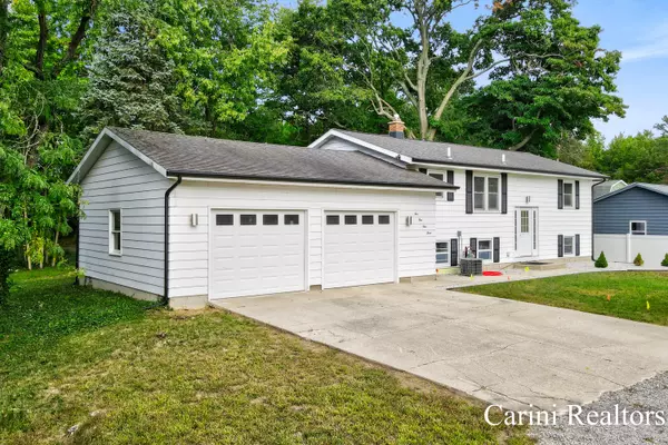 West Olive, MI 49460,5113 152nd Avenue