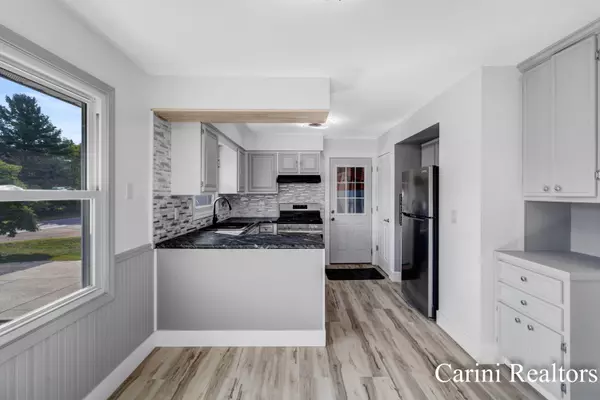 West Olive, MI 49460,5113 152nd Avenue