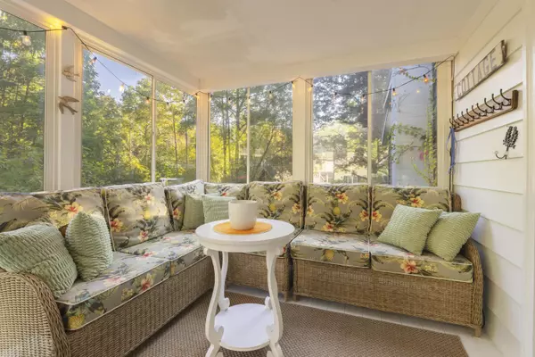 Saugatuck, MI 49453,149 Taylor Street