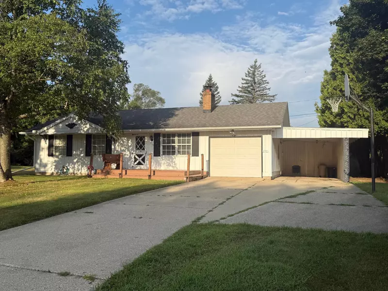 515 N State Road, Belding, MI 48809