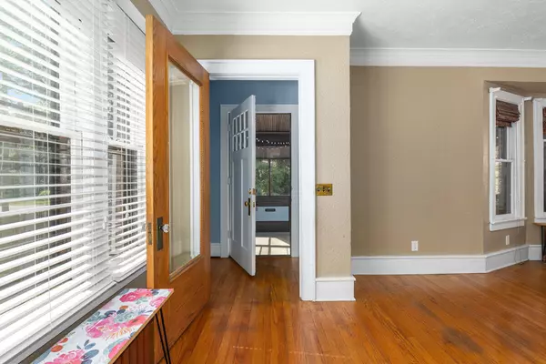 Kalamazoo, MI 49008,2313 S Westnedge Avenue