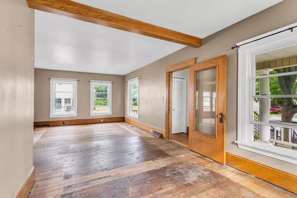 Jackson, MI 49201,1117 Burr Street