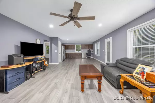 Howard City, MI 49329,8941 Buckhorn Drive
