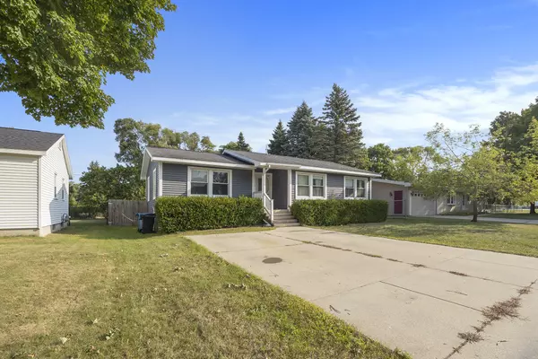 Ludington, MI 49431,909 Russell Street