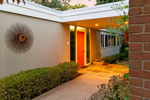 Ann Arbor, MI 48104,505 Burson Place