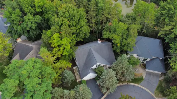 West Bloomfield, MI 48324,6289 Lindsay Court