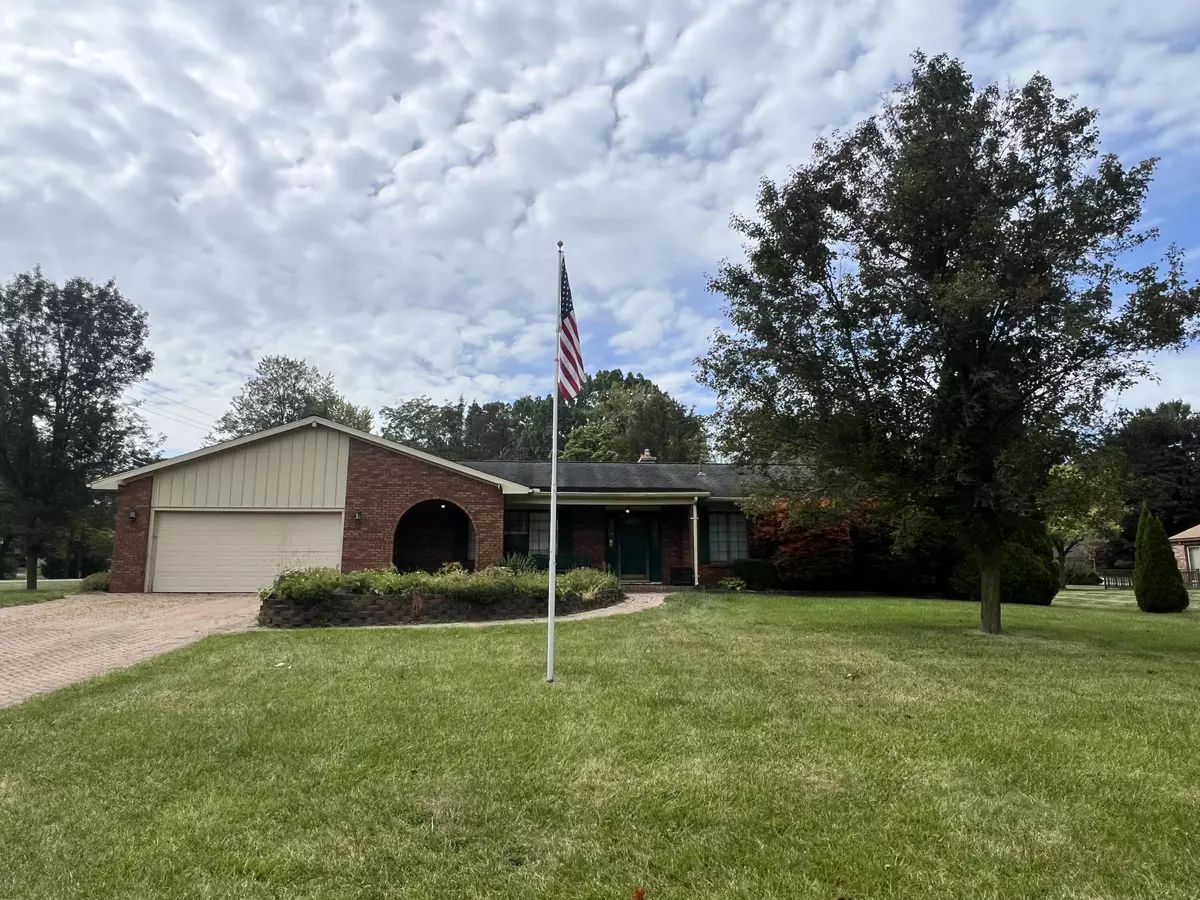 Ypsilanti, MI 48197,5980 Pine View Drive