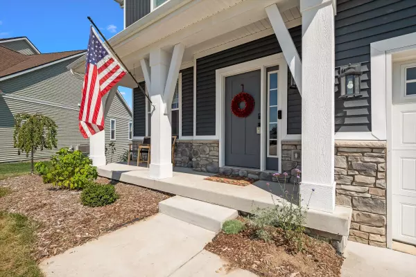 Chelsea, MI 48118,19924 E Breton Court