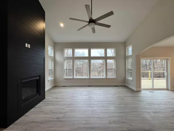 Saline, MI 48176,9935 White Tail Drive