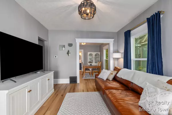 Grand Rapids, MI 49505,310 Sweet NE Street