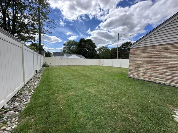 Melvindale, MI 48122,2809 MARGARET Street