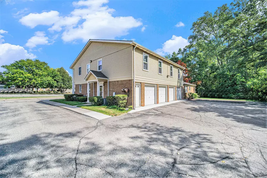 38247 Carolon Boulevard, Westland, MI 48185
