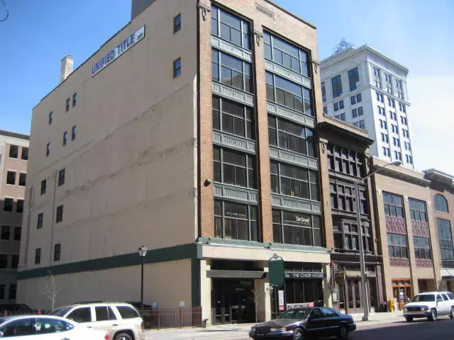 190 Monroe NW Avenue, Grand Rapids, MI 49503